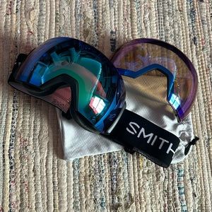 BRAND NEW - SMITH ski goggles